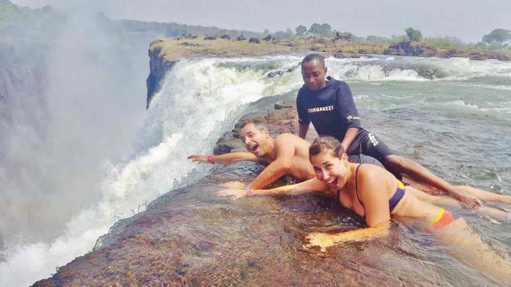 Piscina del diablo. Cataratas Victoria