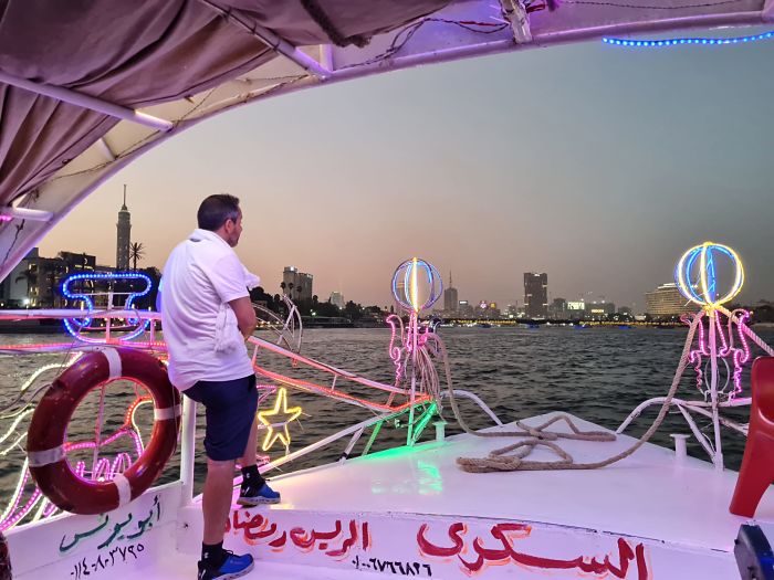 Qué hacer en El Cairo en 3 días - paseo en barco por el Nilo