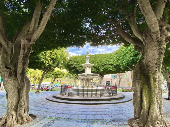 La Laguna en 1 día - Plaza del Adelantado