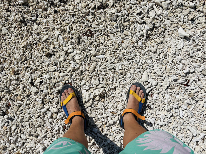 Islas Gili por tu cuenta - playas con coral muerto