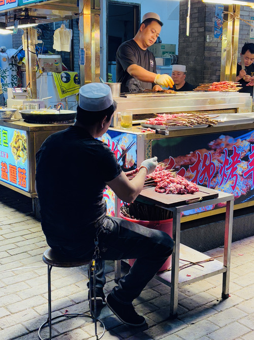 Qué ver en Xian en un día - puestos callejeros del barrio Musulmán