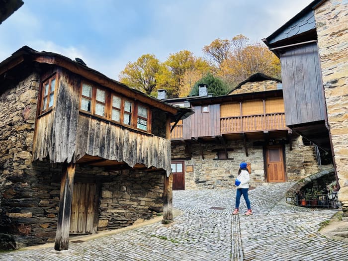 Rutas en coche por los pueblos más bonitos de El Bierzo - Peñalba de Santiago