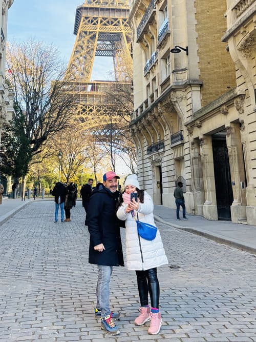 París en 5 días, la mejor ruta para ver TODO - rue Buenos-Ayres con vistas a la Torre Eiffel