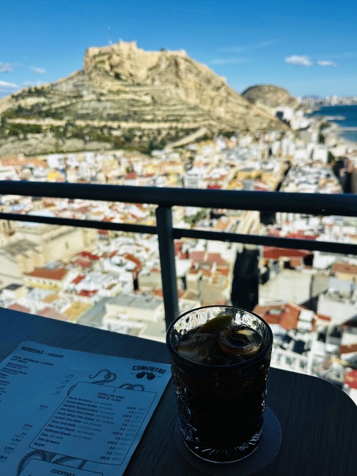 Qué ver en Alicante en un día - Terraza ConVistas