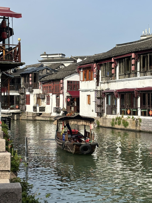 Qué hacer en Zhujiajiao - Paseo en barco por los canales